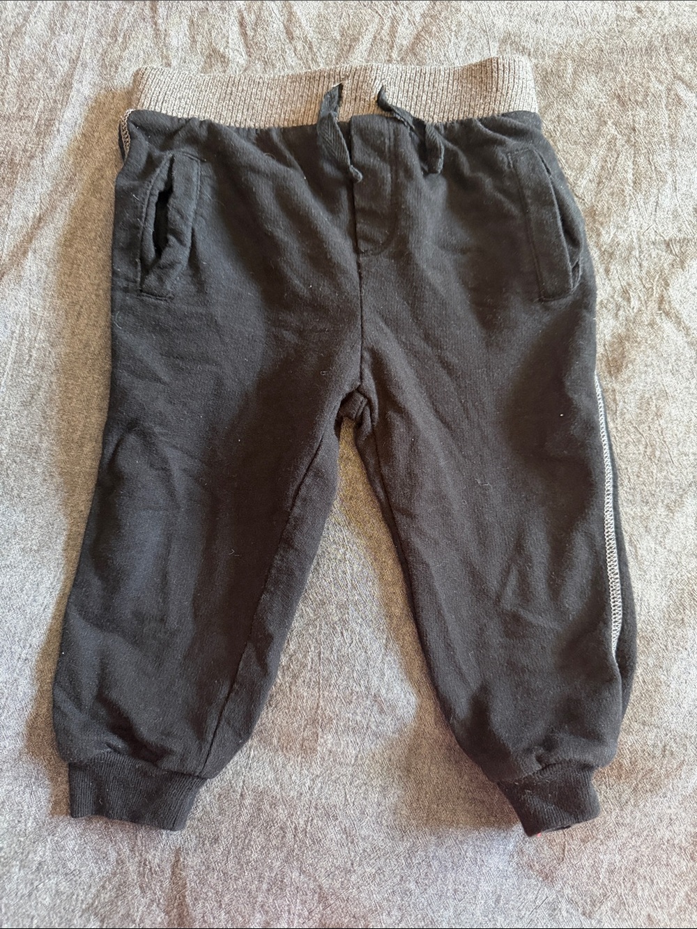 Splendid Black & Cream Knit Waist Jogger Pants